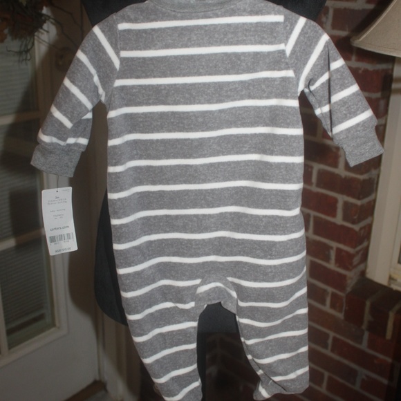 Carter's Gray White Stripe Cute Penguin onesie super soft fleece size 3M…New - Picture 4 of 4